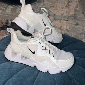 Nike RYZ 365 | size 7.5